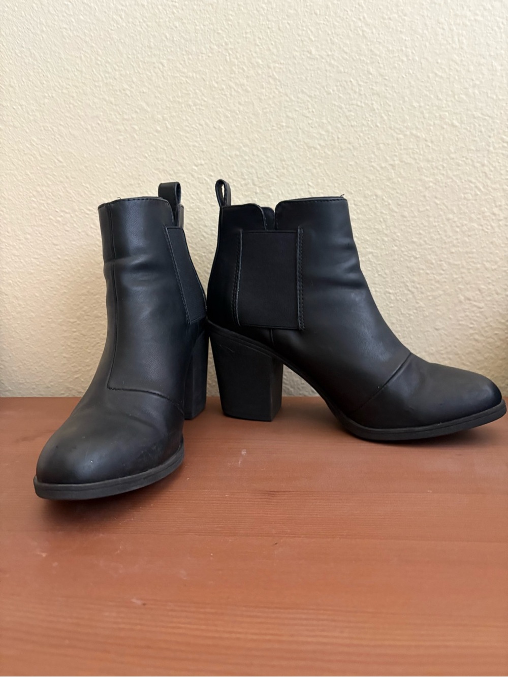 H&M Divided Black Women's Leather Block Heel Ankle Boots